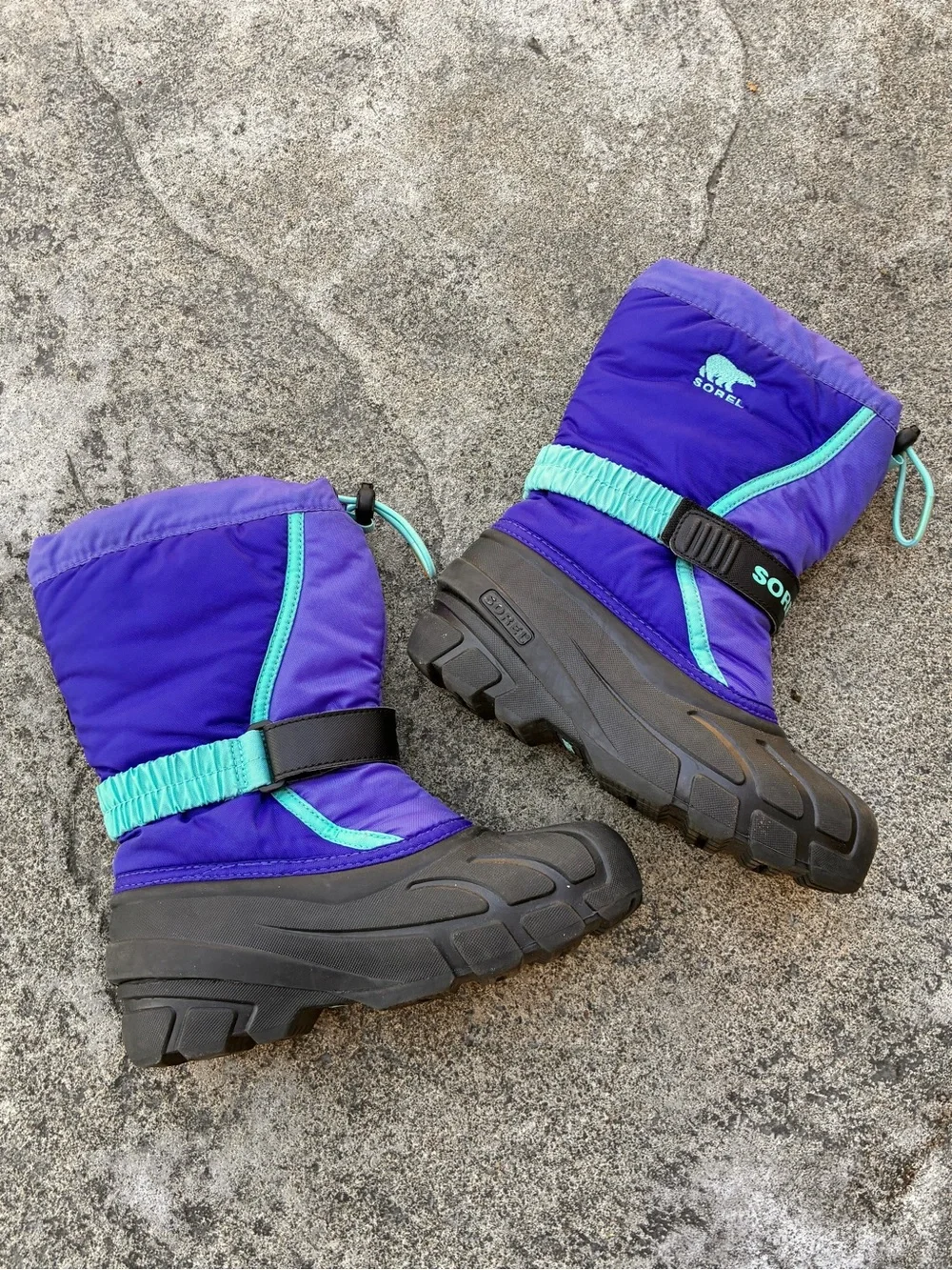 Sorel Flurry Kids Winter Snow Boots in Purple and Teal - Size US Youth 2